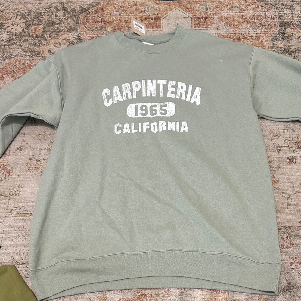 Carpinteria California 1965 Womens Green Sweater